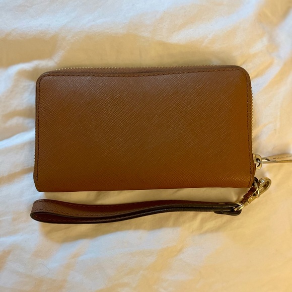 Brown leather Michael Kors Wallet Zipper Wristlet - Picture 4 of 4